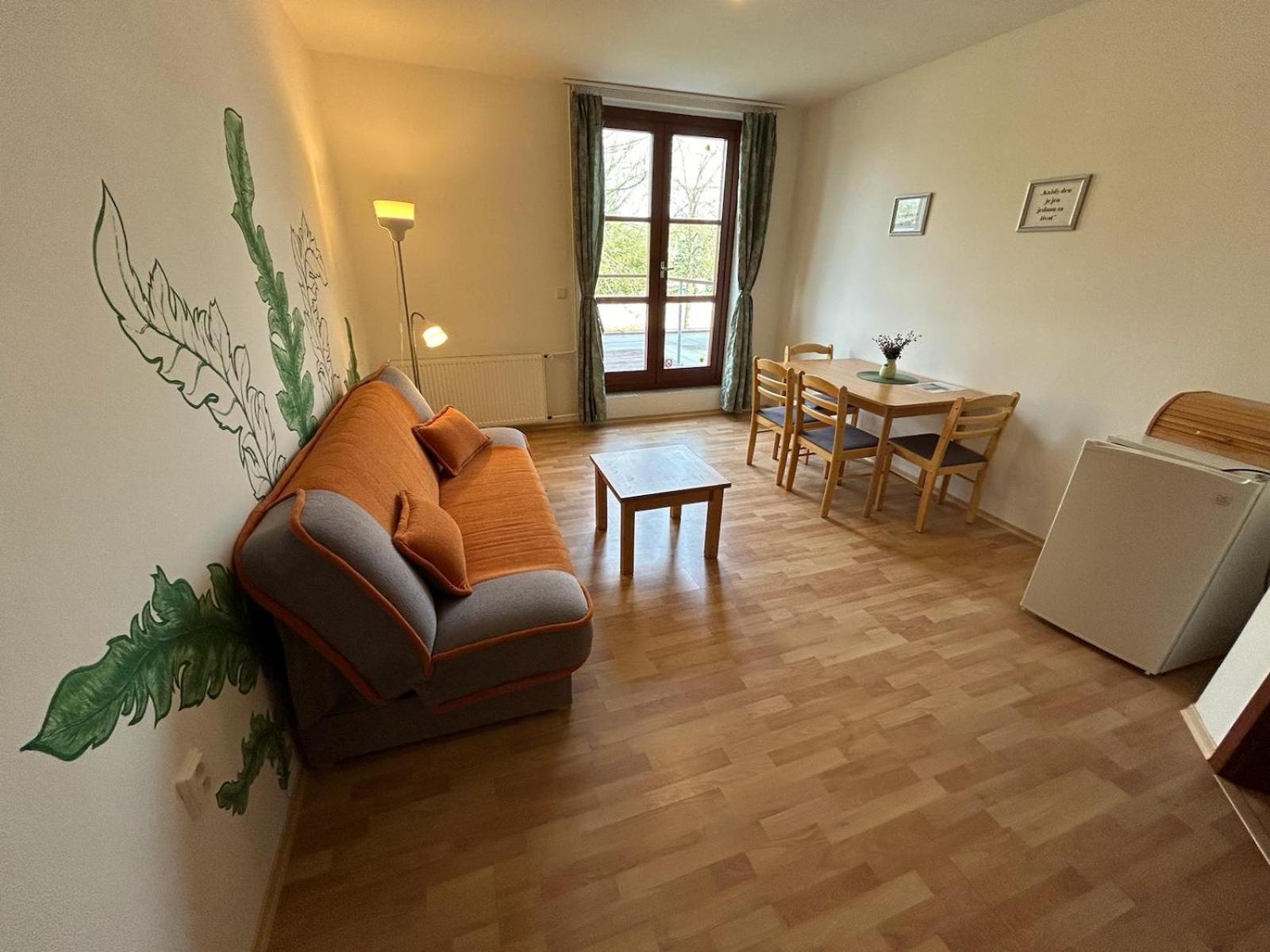 Penzion Majak Dublovice المظهر الخارجي الصورة