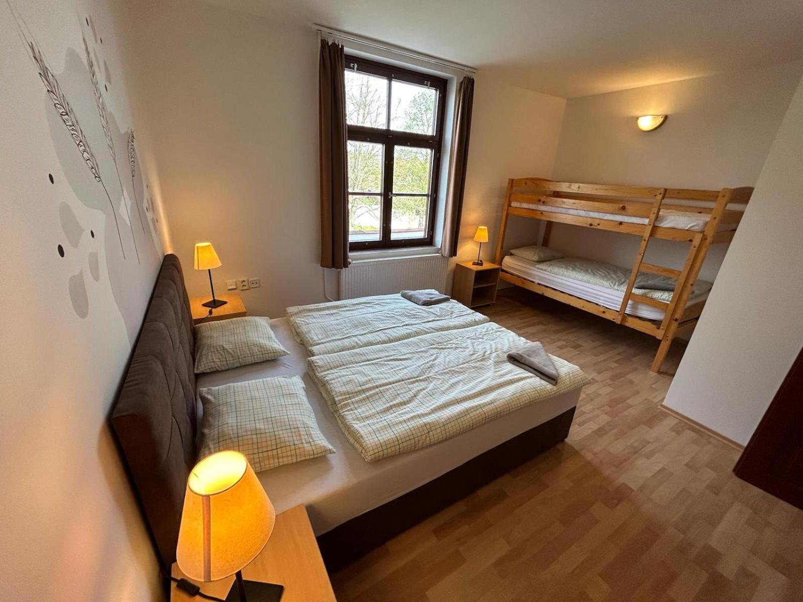 Penzion Majak Dublovice المظهر الخارجي الصورة